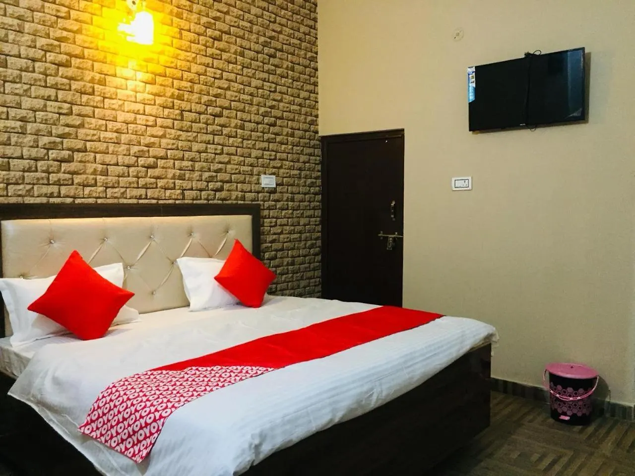 Divine Sparrow Family Homestay Agra  India