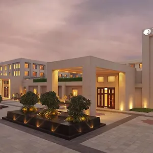 5* מלון Doubletree By Hilton Agra